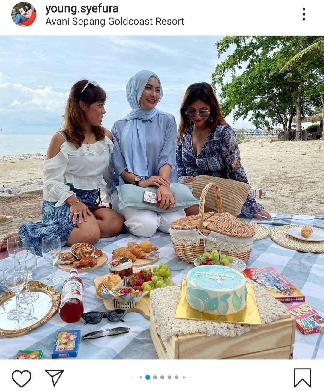 Ketari Adun and her friends.
