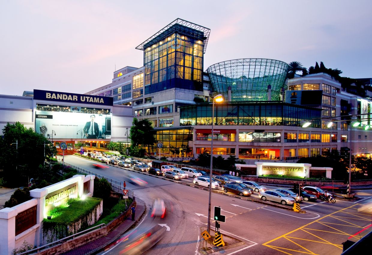 Four cases were recorded at 1Utama.