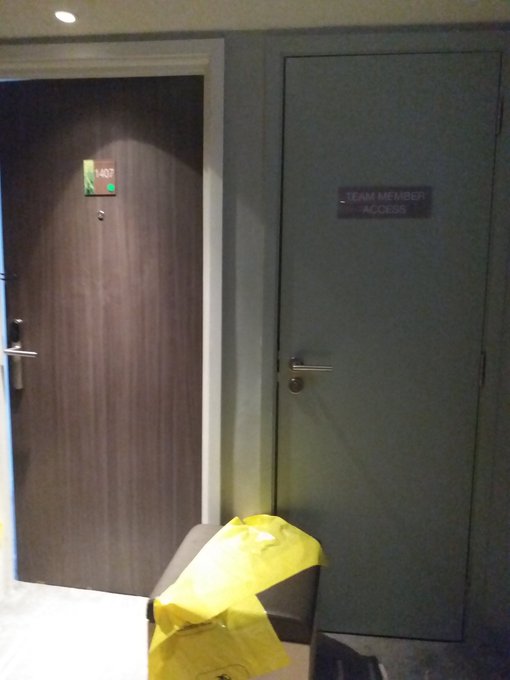 @atieqahroslan80 Twitter The unlucky room with faulty bathroom door.