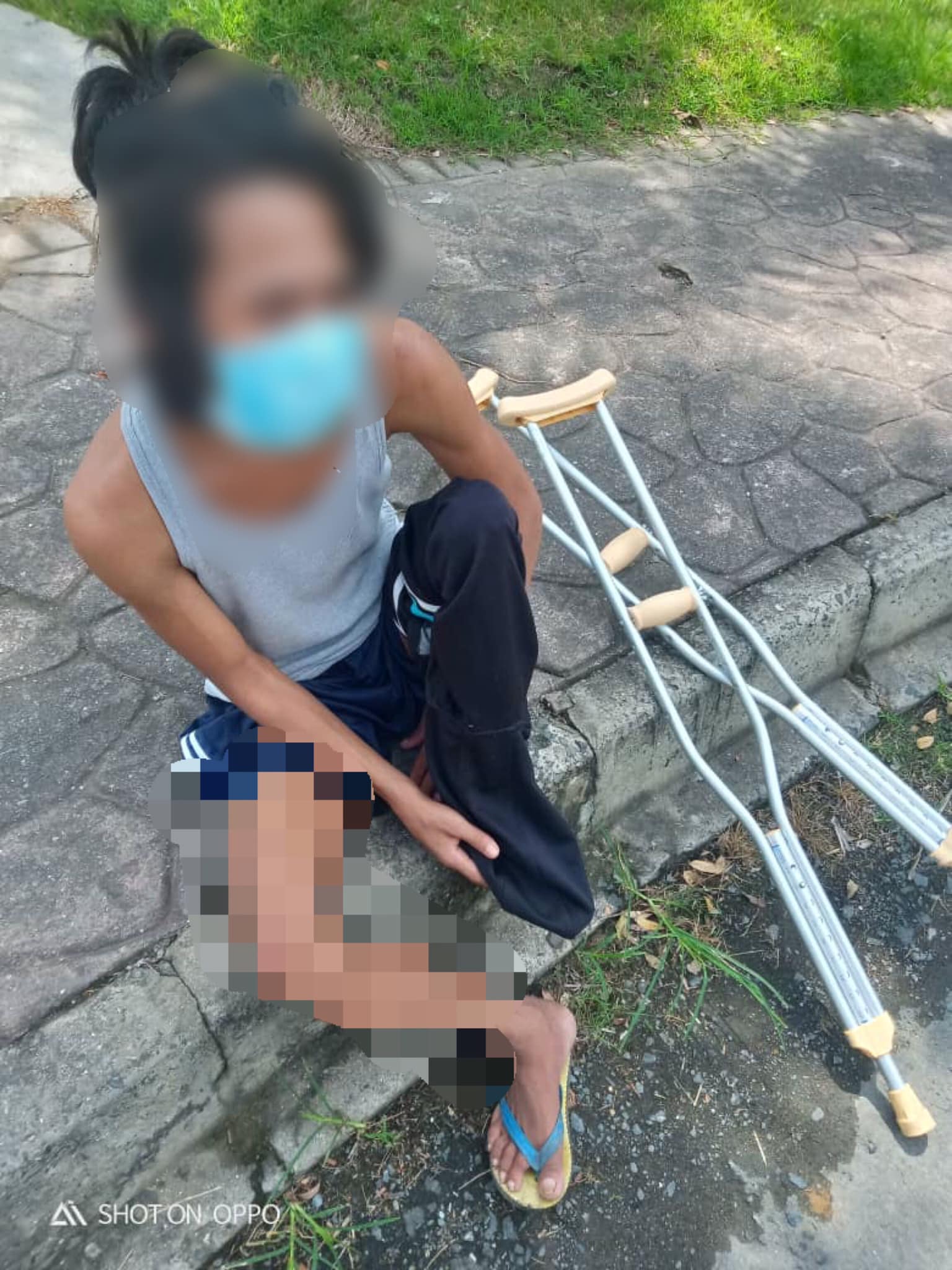 Poor guy needed some help!