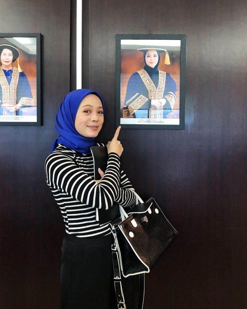 @VivyYusof Instagram Vivy showing off her official UiTM BOD photo.