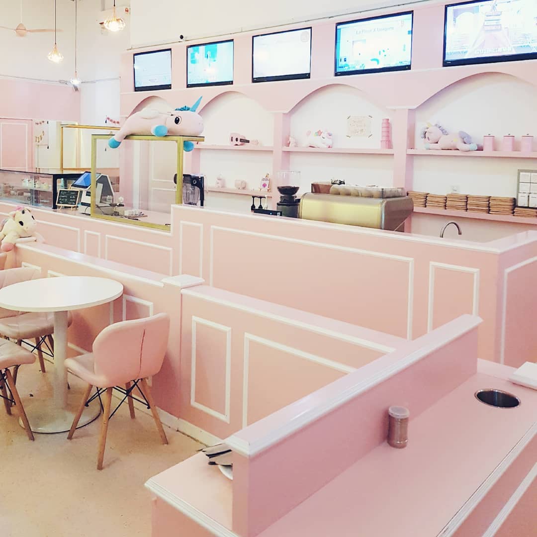 Instagram/@lefleur.cafe Just like your fantasy.