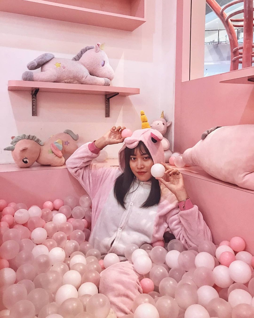 Instagram/@farhanajefryy Welcome to Unicornland!