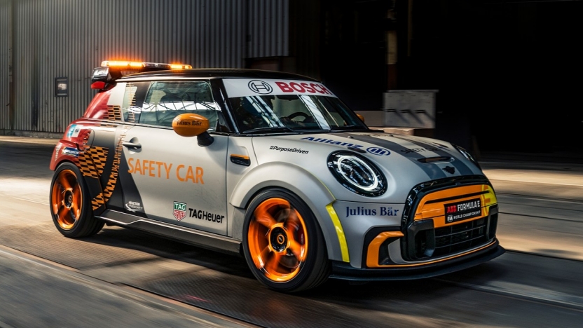 mini-electric-pacesetter-mi.jpg