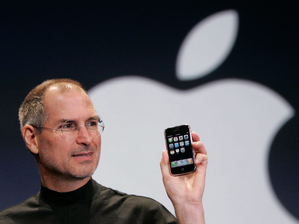 Insider Behold, the world's first modern smartphone.