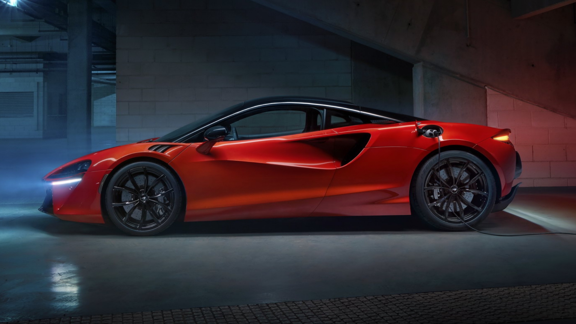 mclaren-artura-phev-mi.jpg
