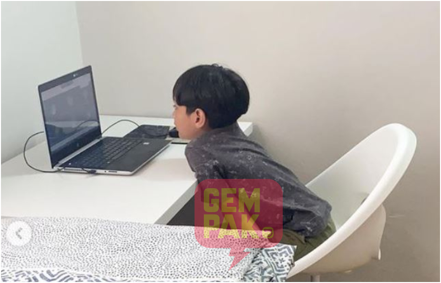 sekolah-buka-1-mac.jpg