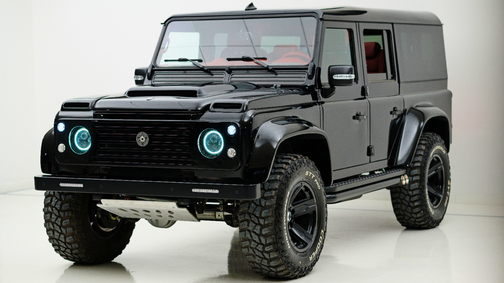 land-rover-defender-ares-design-mi.jpg