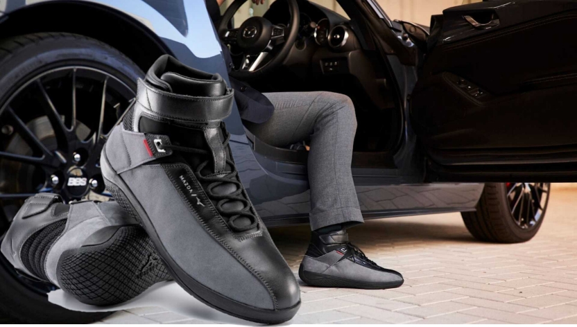 mazda-x-mizuno-kasut-memandu-mi.jpg