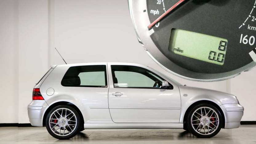 vw-golf-gti-25th-anniversary-edition-mi_1.jpg