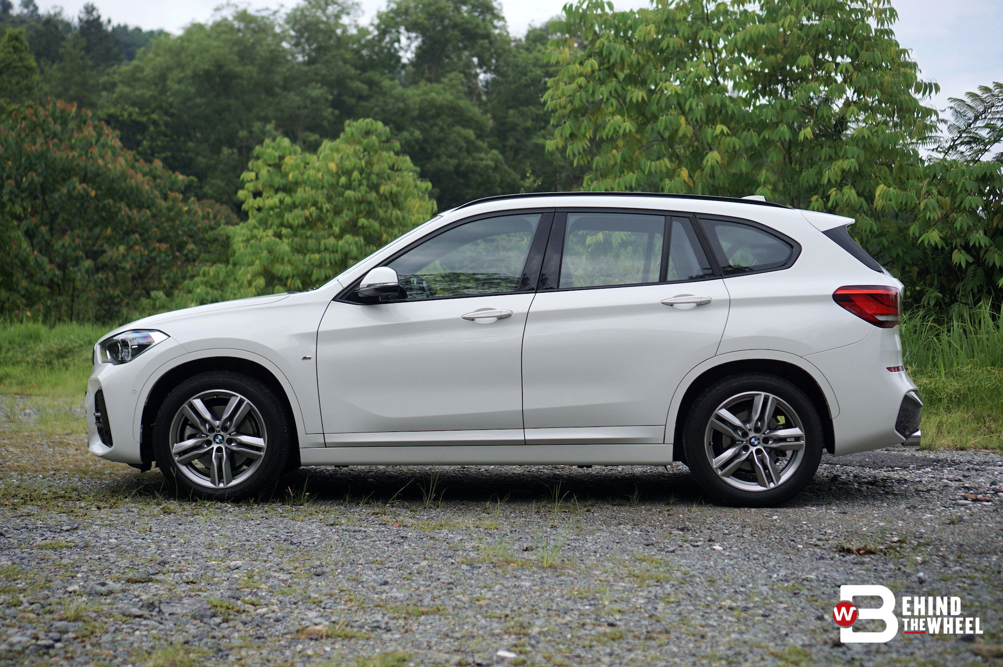 main_bmw-x1-sdrive20i-m-sport.jpg