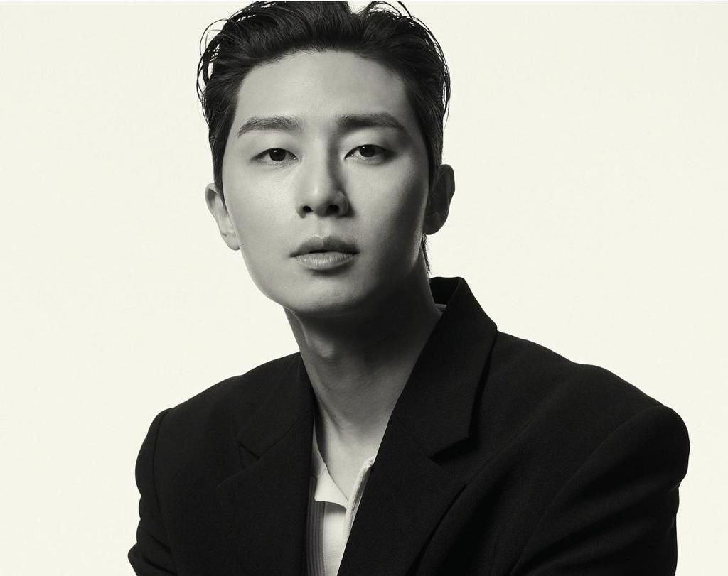 Park Seo Joon Instagram This oppa about to steal your heart in the MCU.