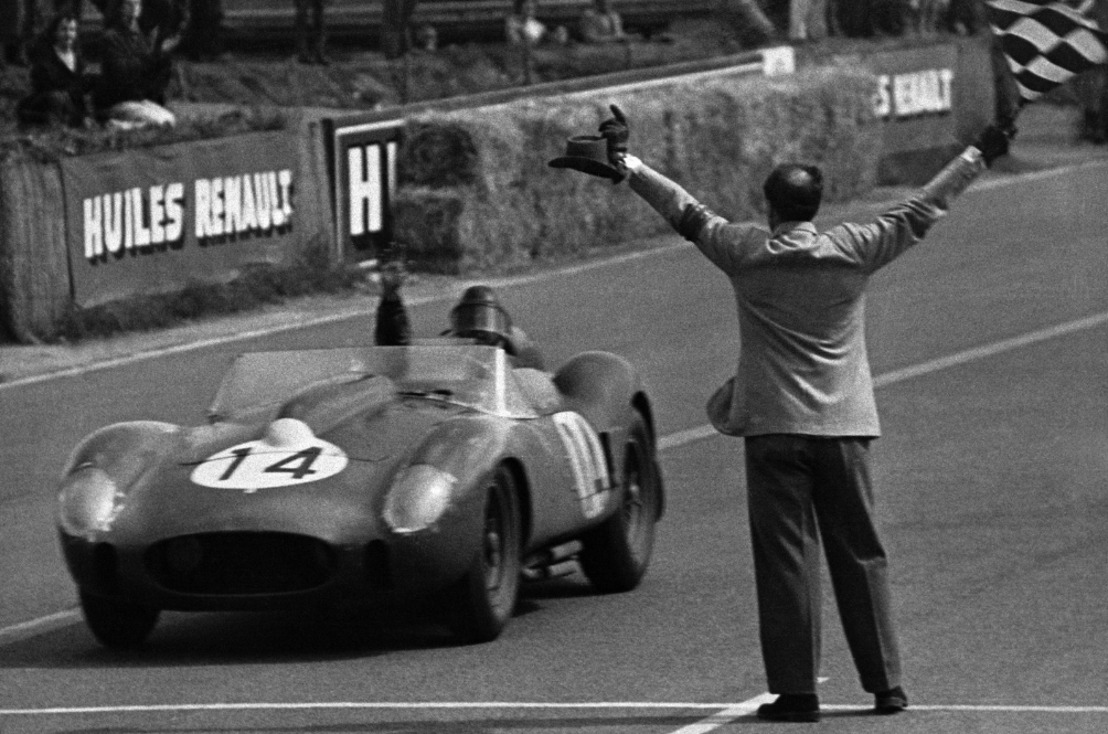 2_ferrari-le-mans-hypercar.jpg