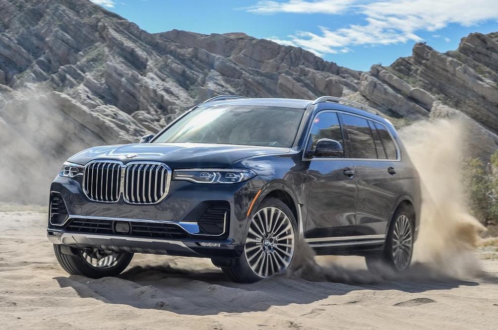 bmw_x7_xdrive40i_ckd-1.jpg