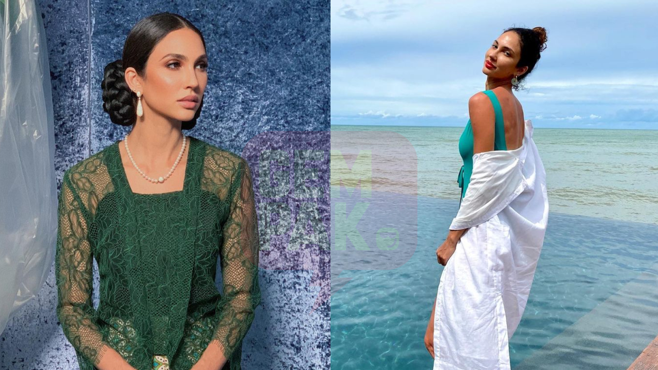 deborah-header.jpg