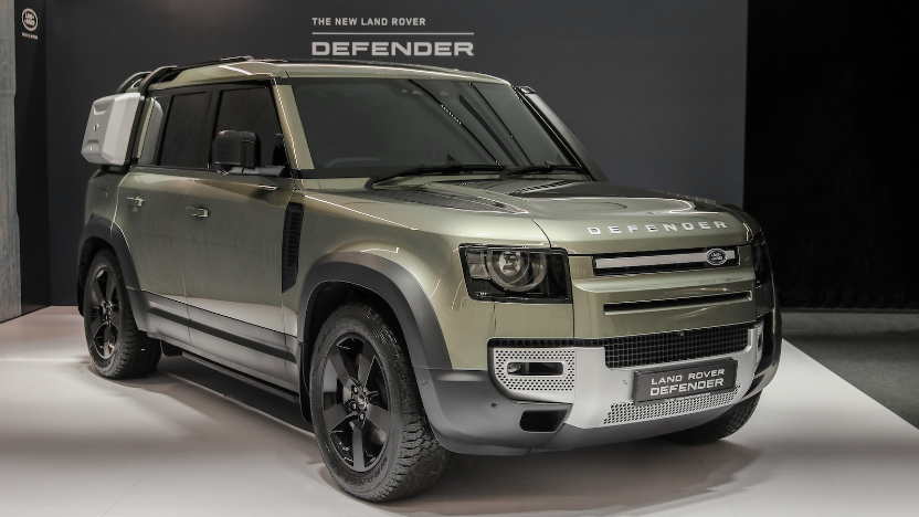[BEHIND THE WHEEL] The New Land Rover Defender Is A Sleeker Boxy Off ...