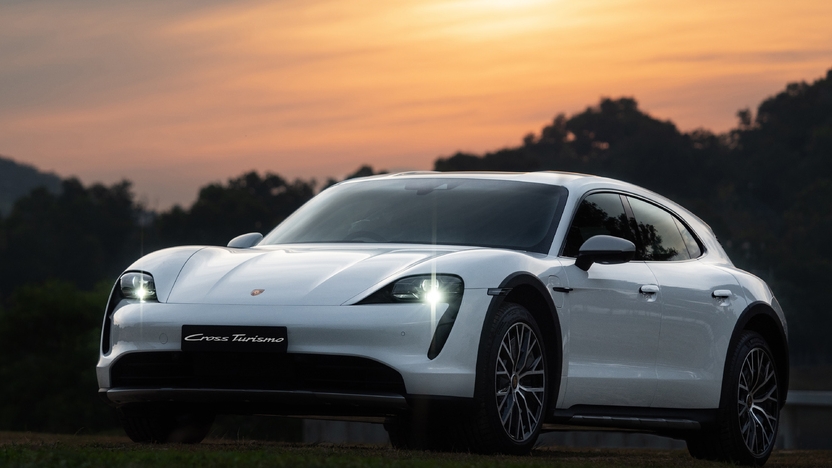 porsche-taycan-cross-turismo-mi_3.jpg