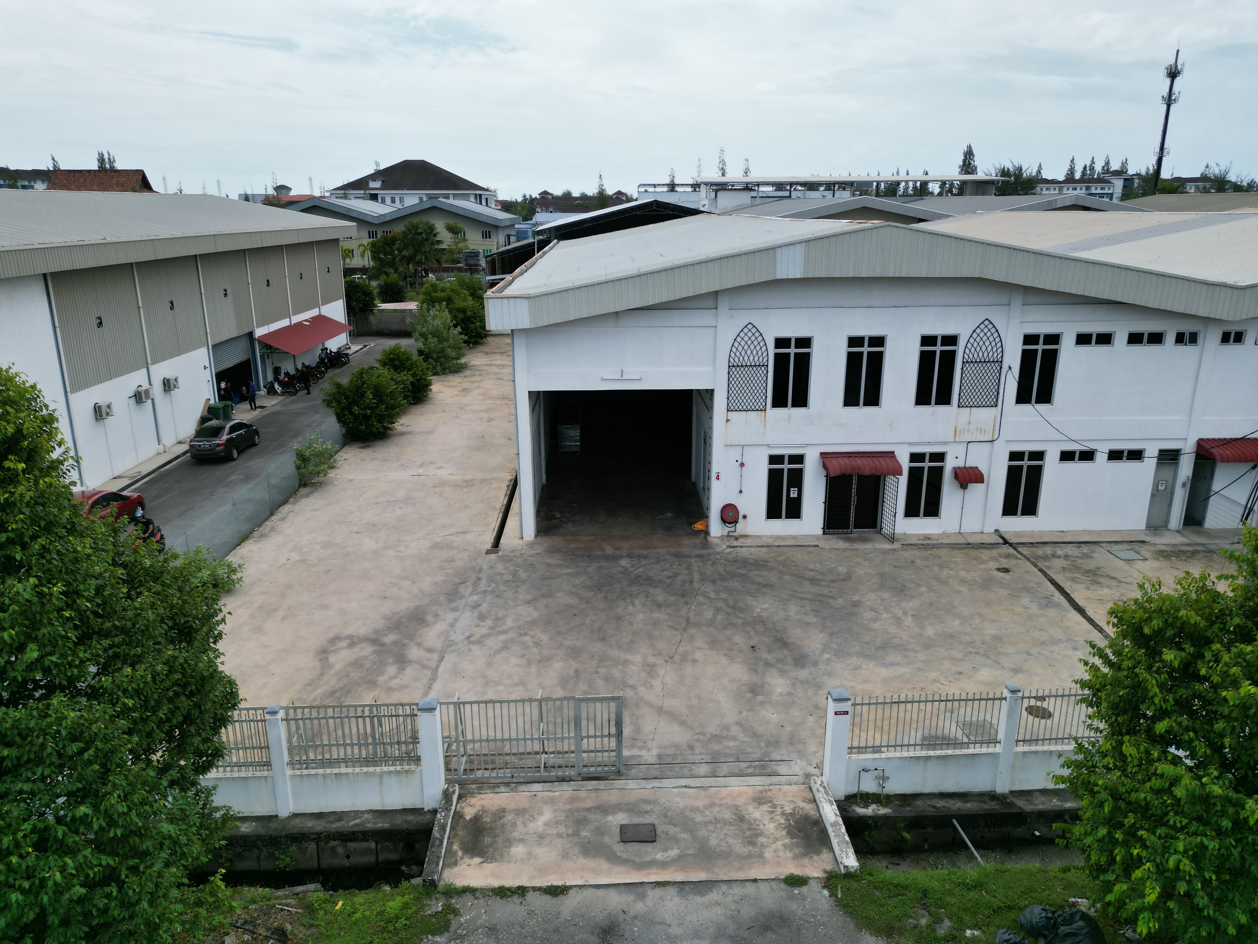 khairul aming factory in kota bahru