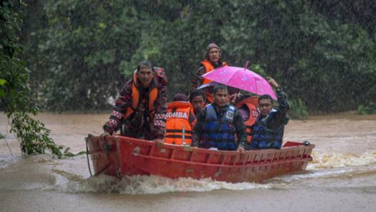 banjir_header.jpg