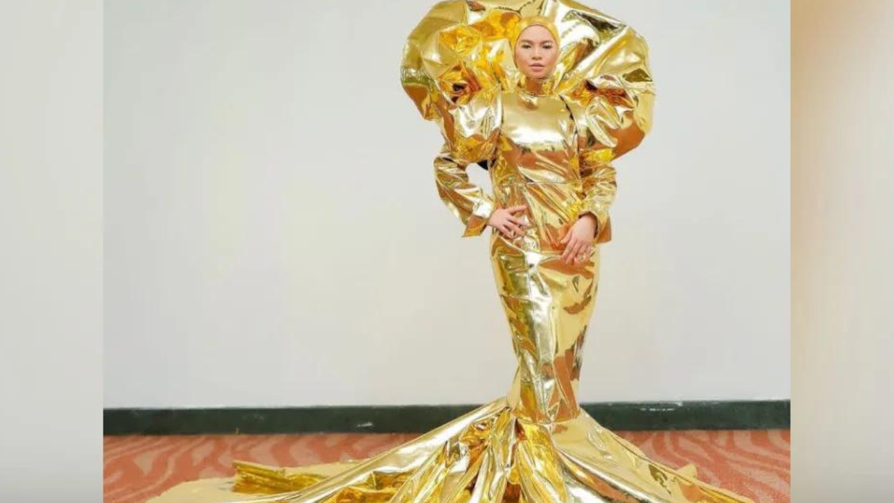 aina abdul dress