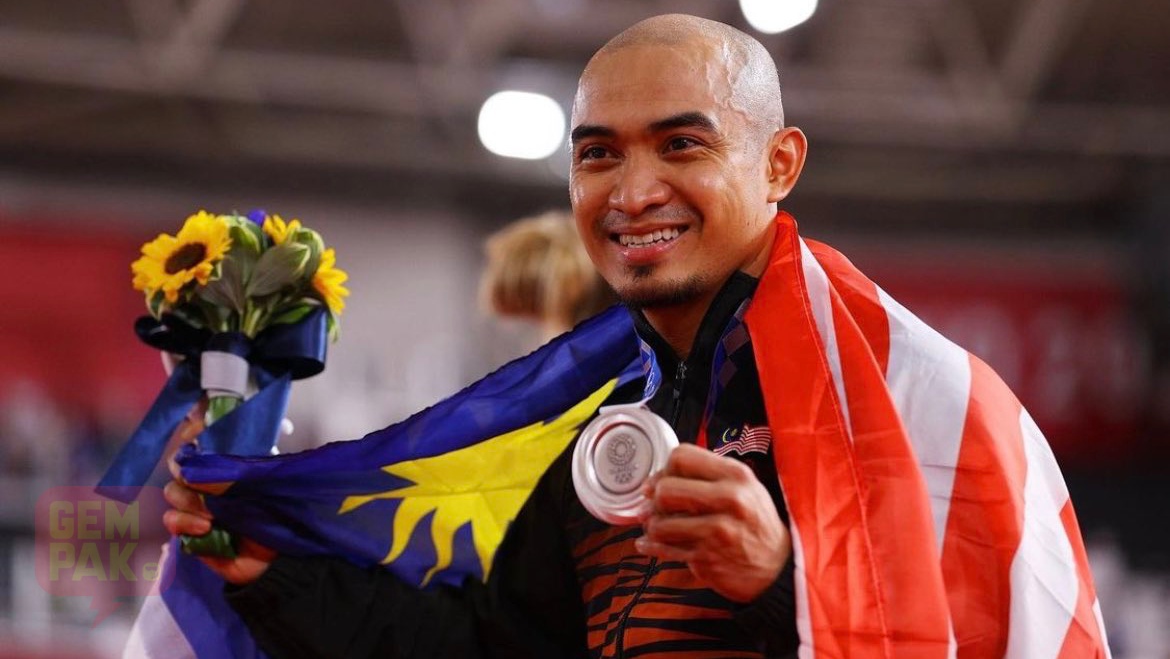 azizulfe.jpg