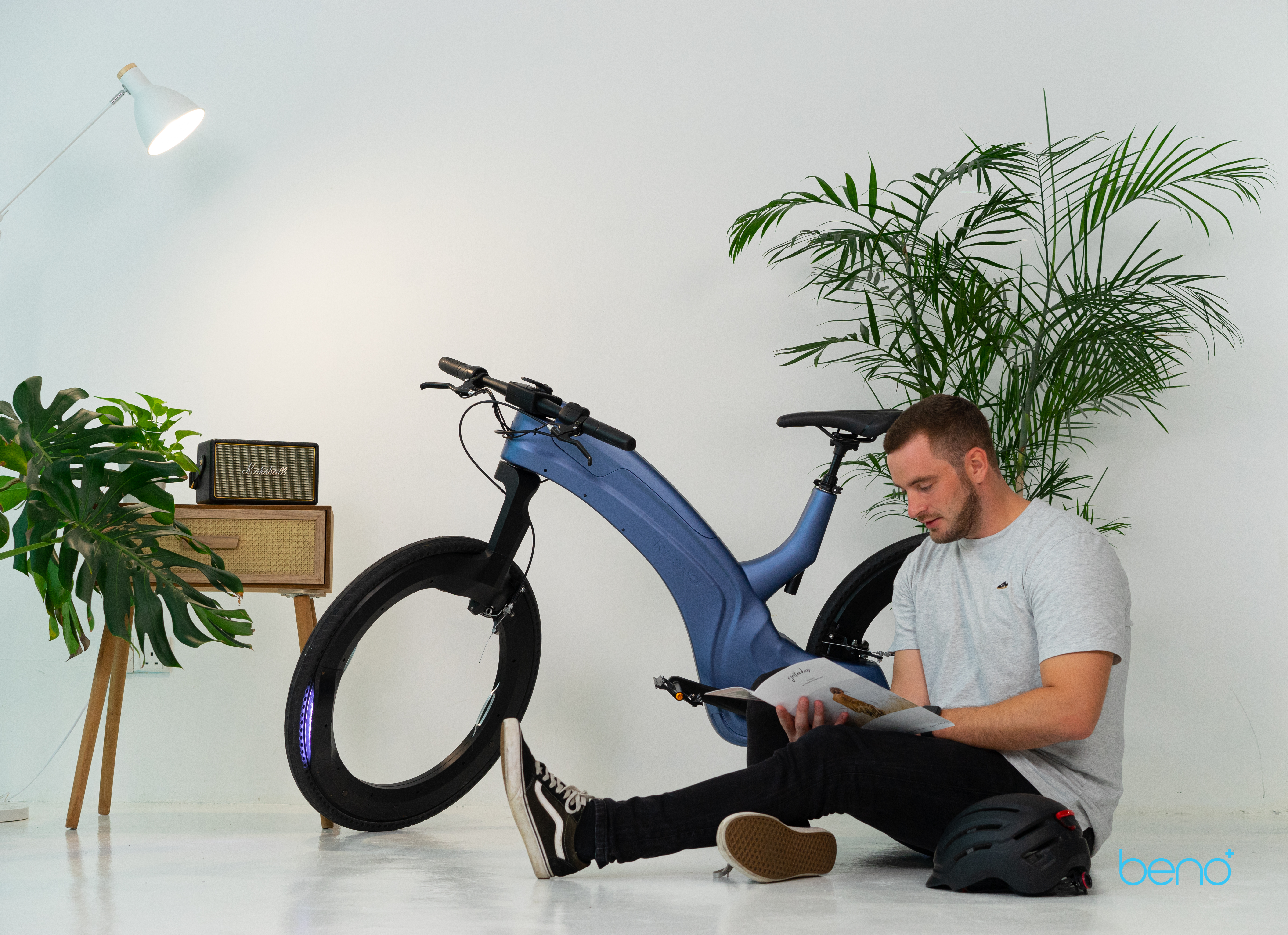 Reevo hubless bike