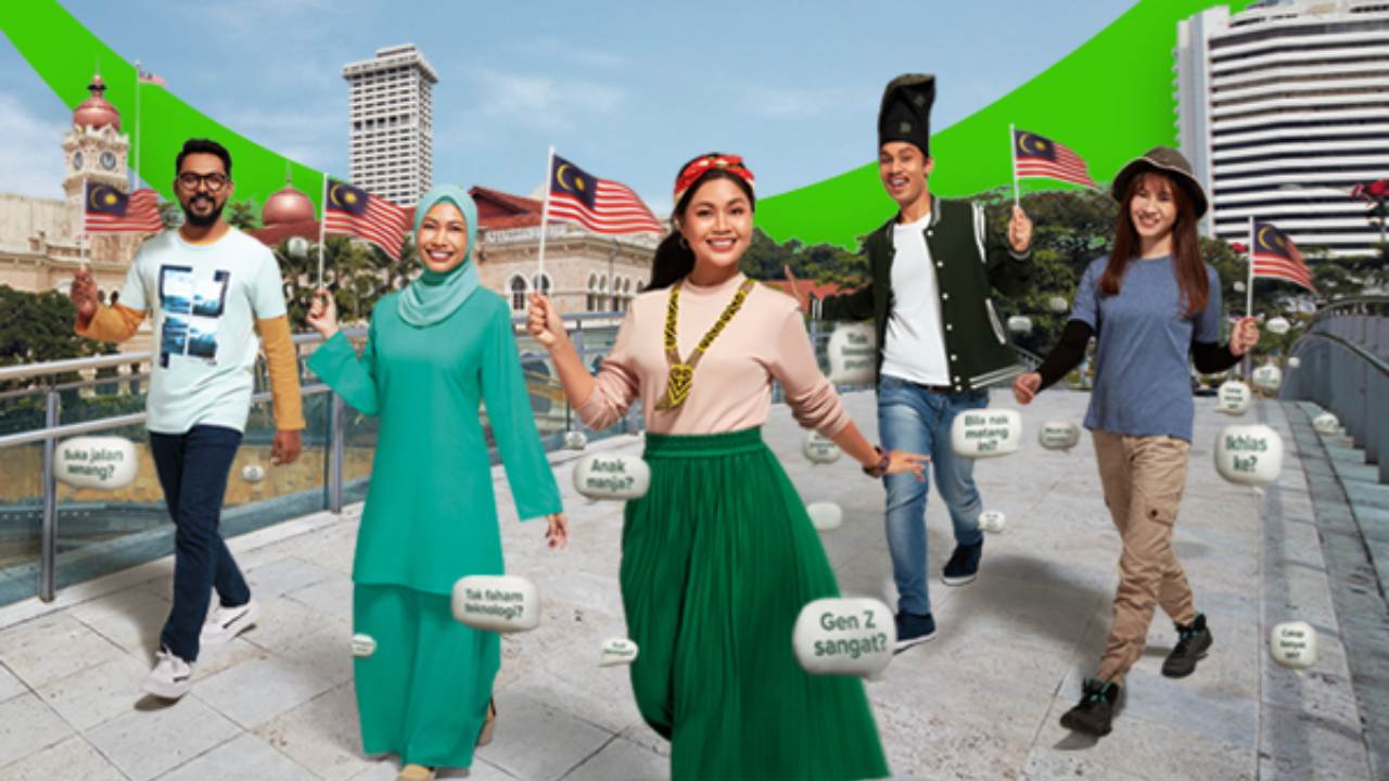 maxis.jpg