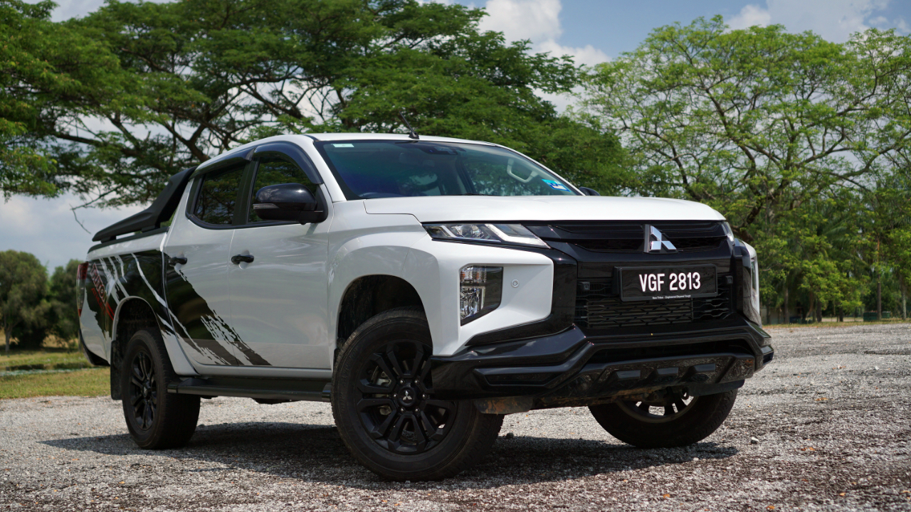 mitsubishi-triton-cover-ii.jpg