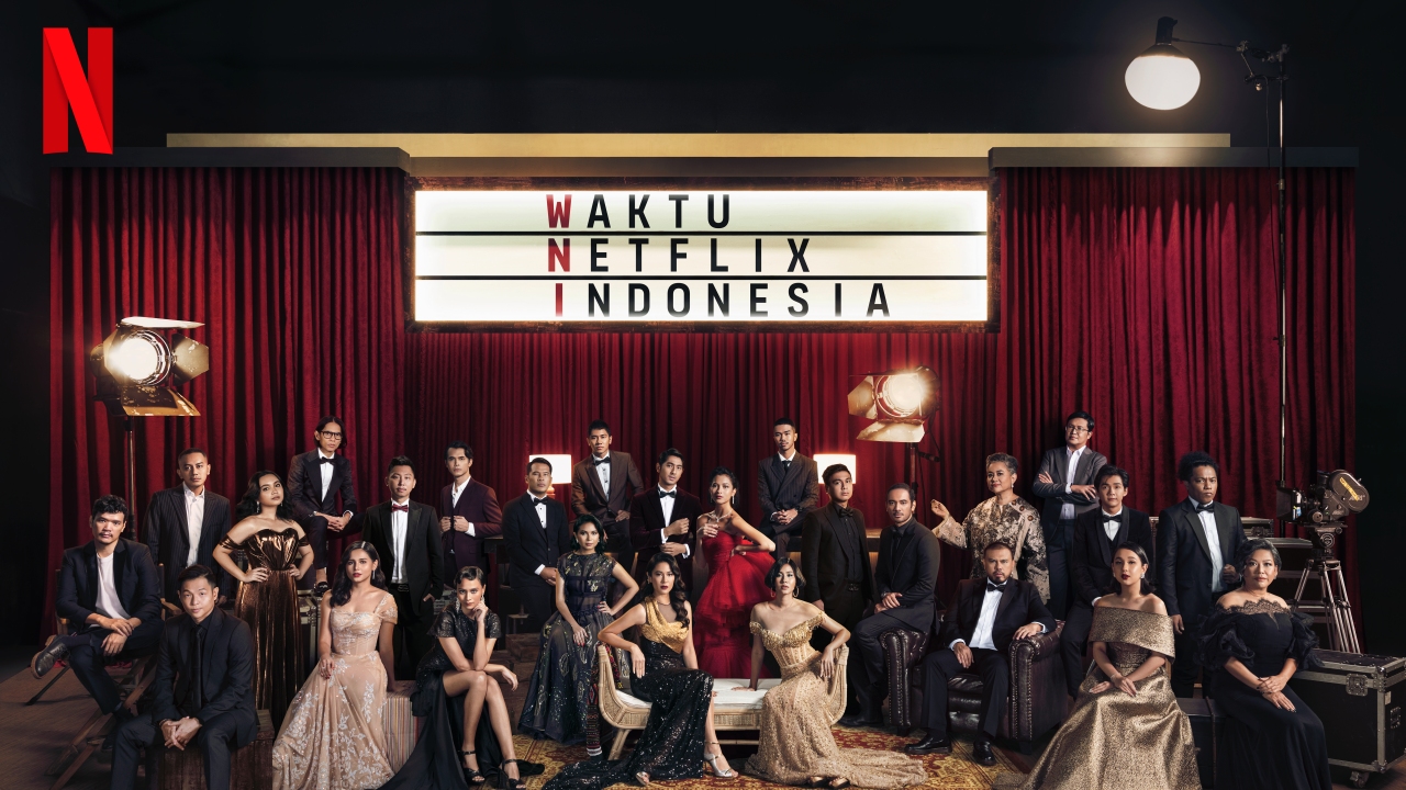 waktu-netflix-indonesia_family-photo.jpg