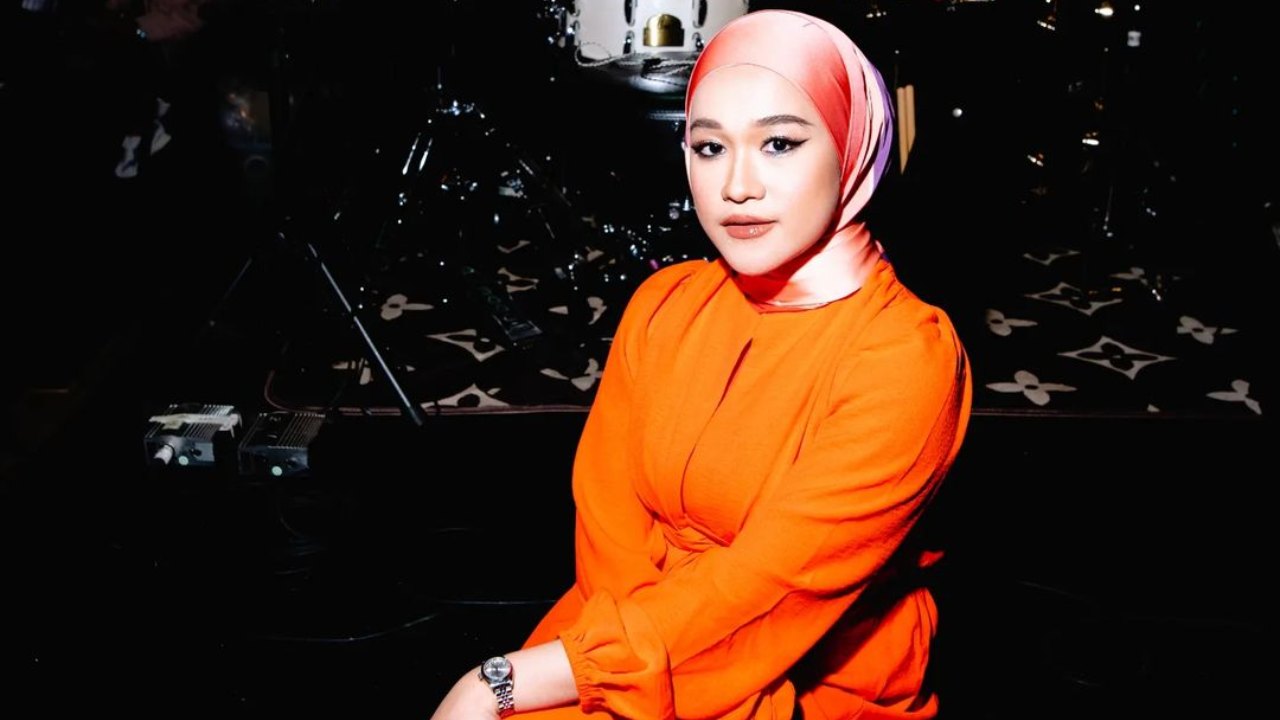 saya-tak-pernah-cakap-tak-nak-nyanyi-atau-tarik-diri-ernie-zakri.jpg