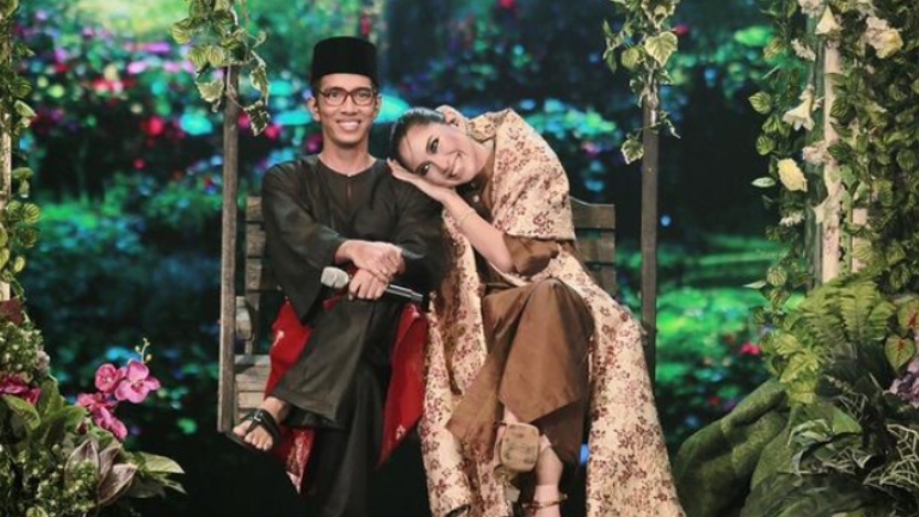 sissyimanjurinaim.jpg