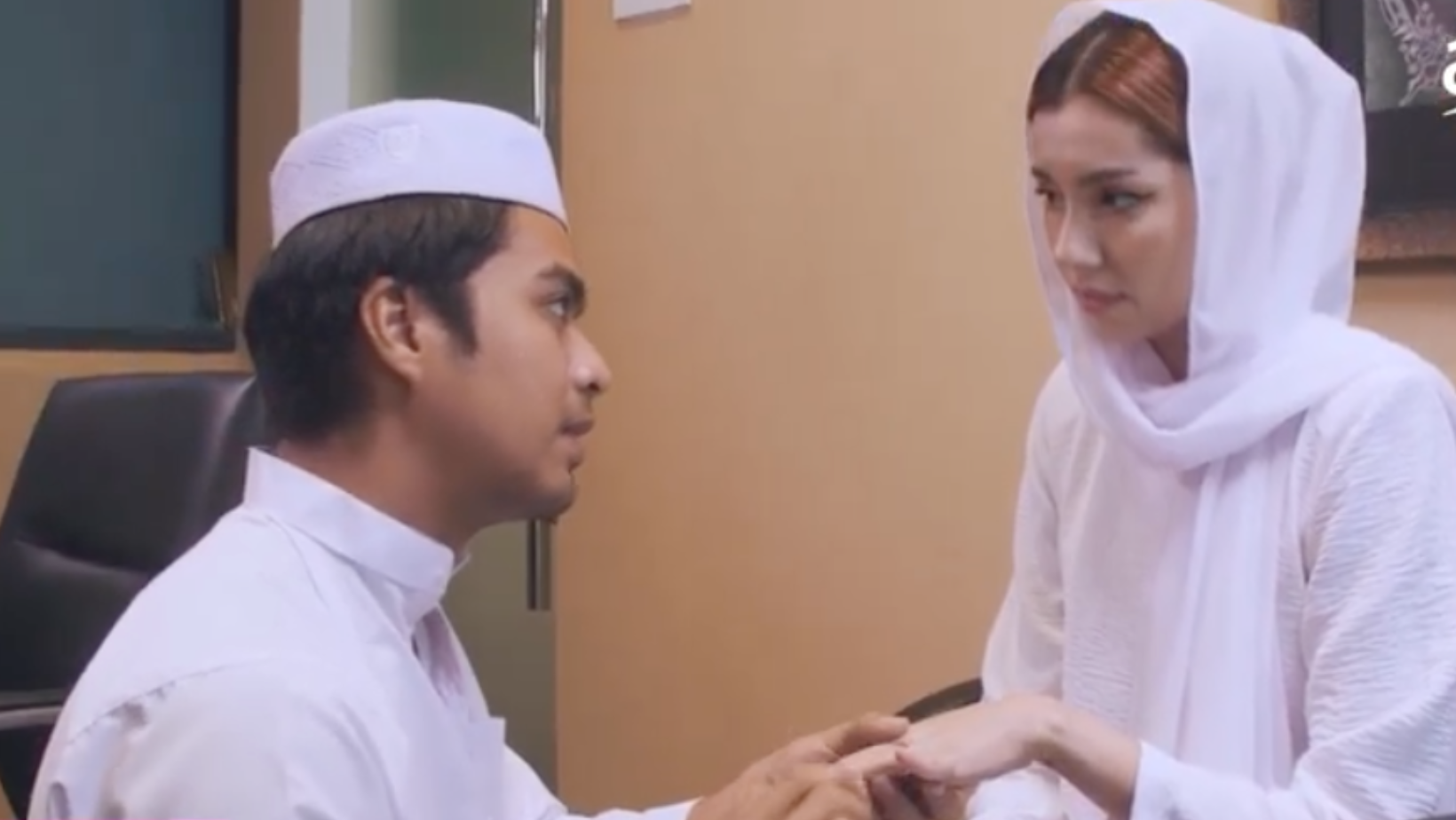 ekin-punya-364.png