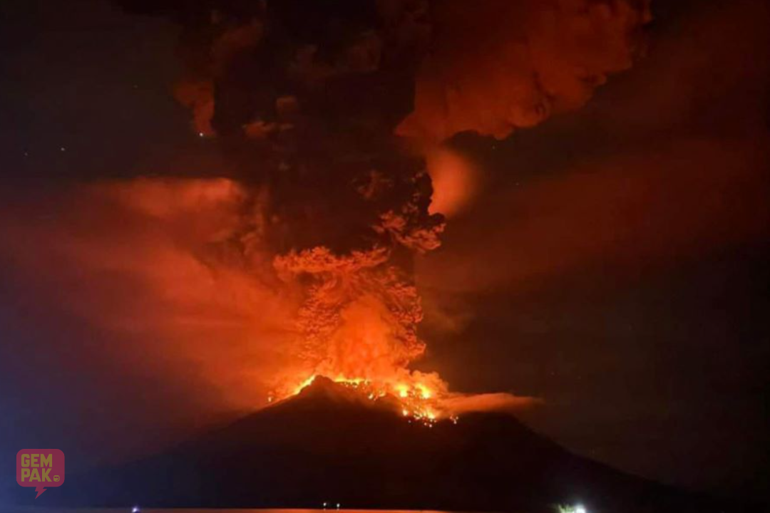 astro-gempakletusan-gunung-berapi-penerbangan-batal.png