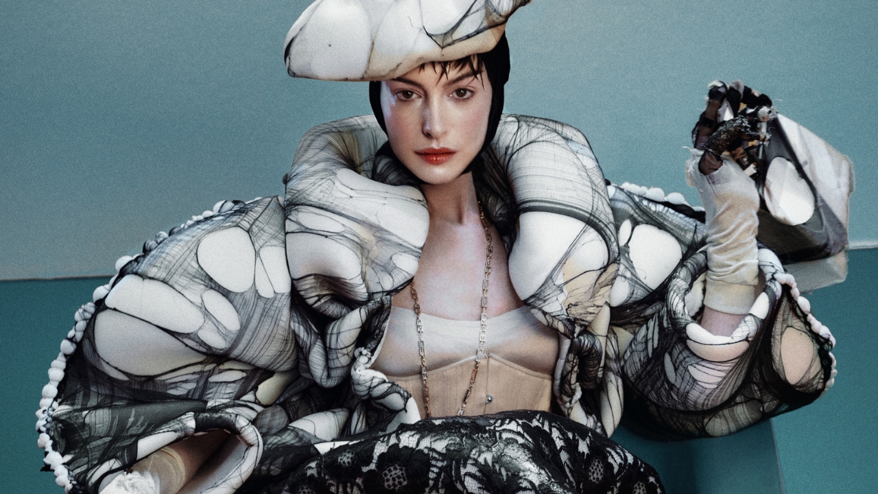 astro_gempak_anne_hathaway.jpg