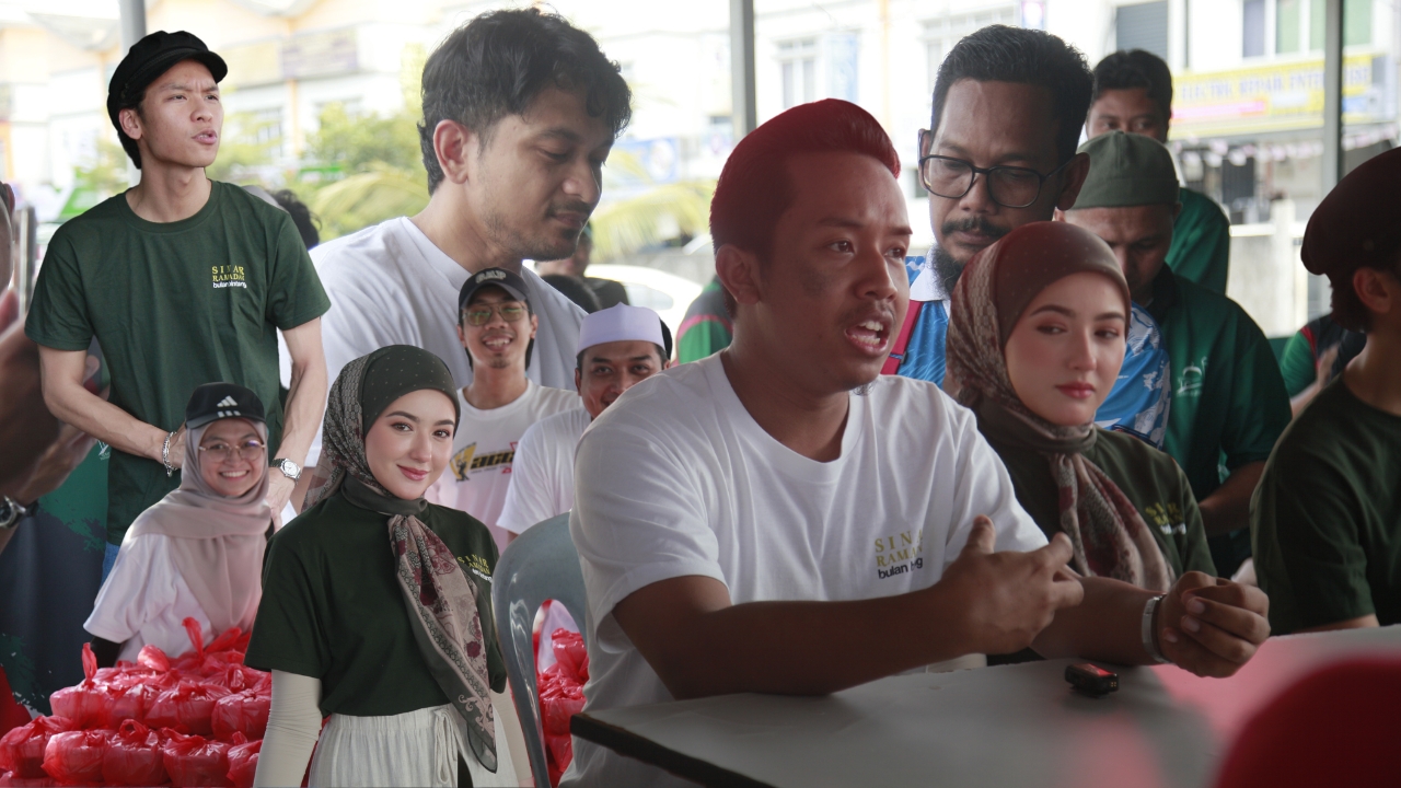 astro_gempak_bulan_bintang_csr.jpg