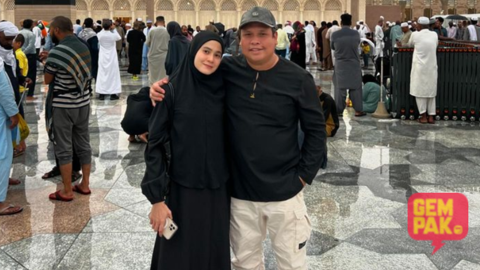 astrogempak_shuk-sahar-isteri-tunai-umrah.png