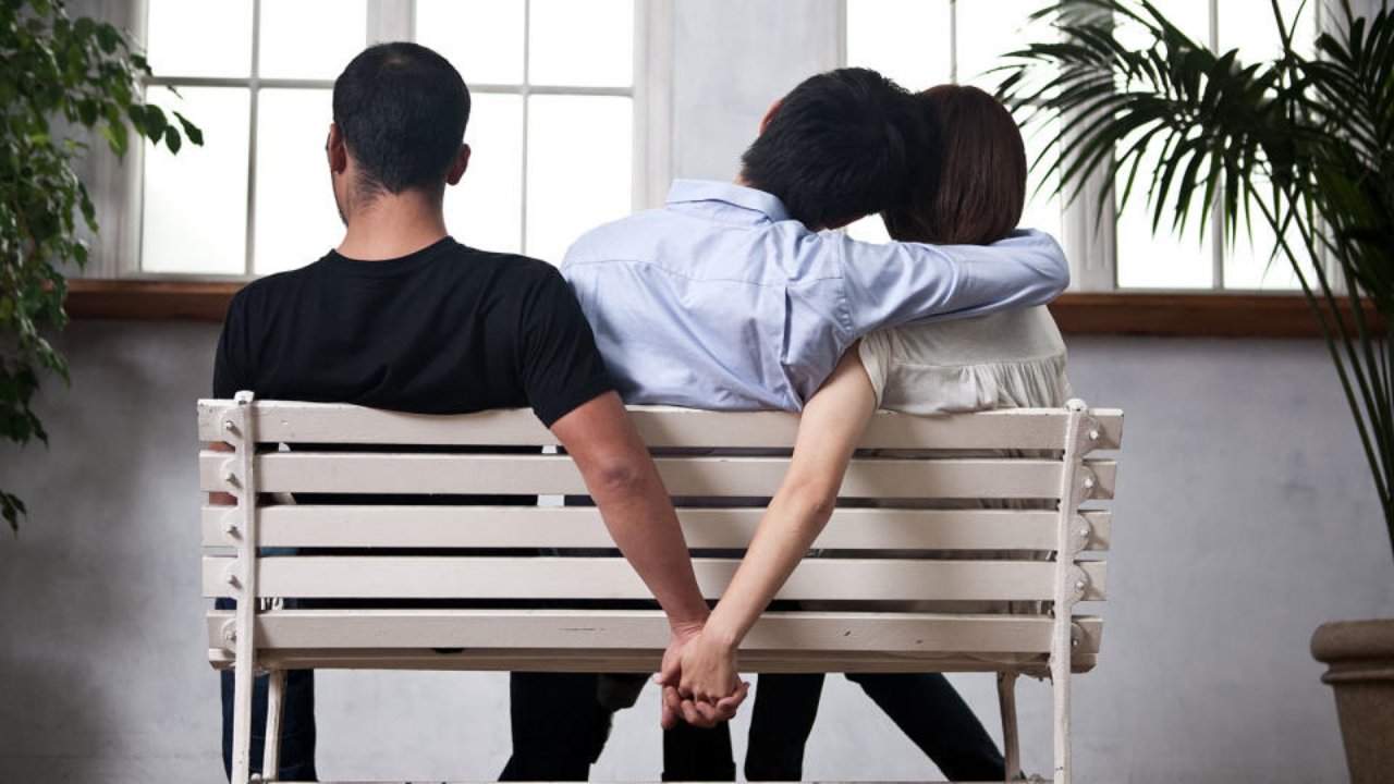 isteri-curang.jpg