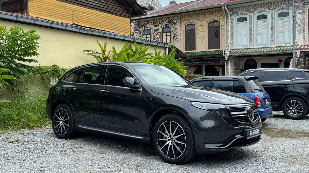 mercedes-eqc-review.png