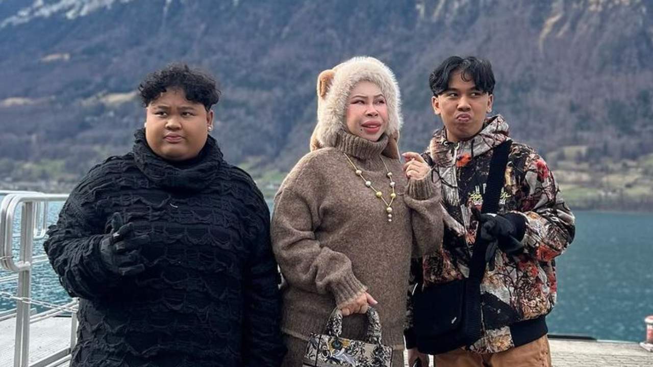 saya-anak-datuk-seri-vida-saya-tak-ada-bapa-ayat-deep-kacak-buat-netizen-tersentak.jpg