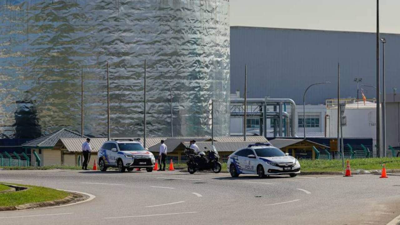 astrogempak_kebocoran-gas-di-kargo-klia_-bomba-giat-kenal-pasti-punca.jpg