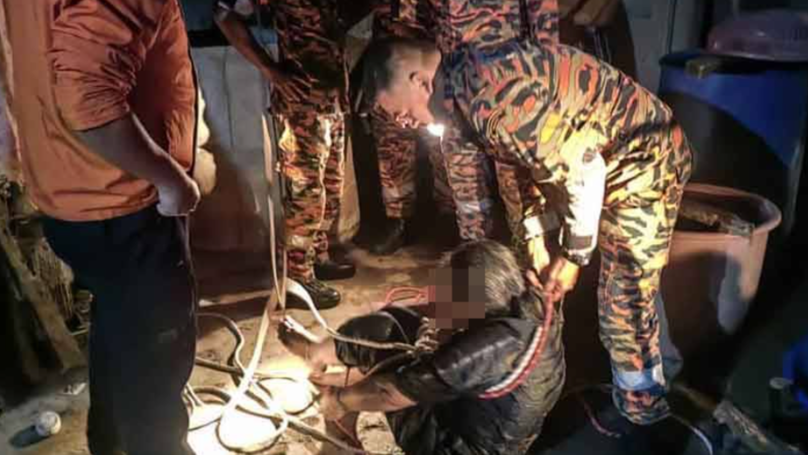 astrogempal_wanita-kemurungan-jatuh-perigi.png