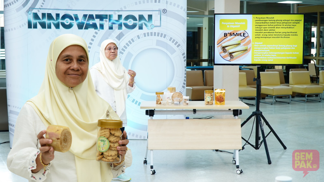 astro-gempak-innovathon-2-b-smile-pisang.png