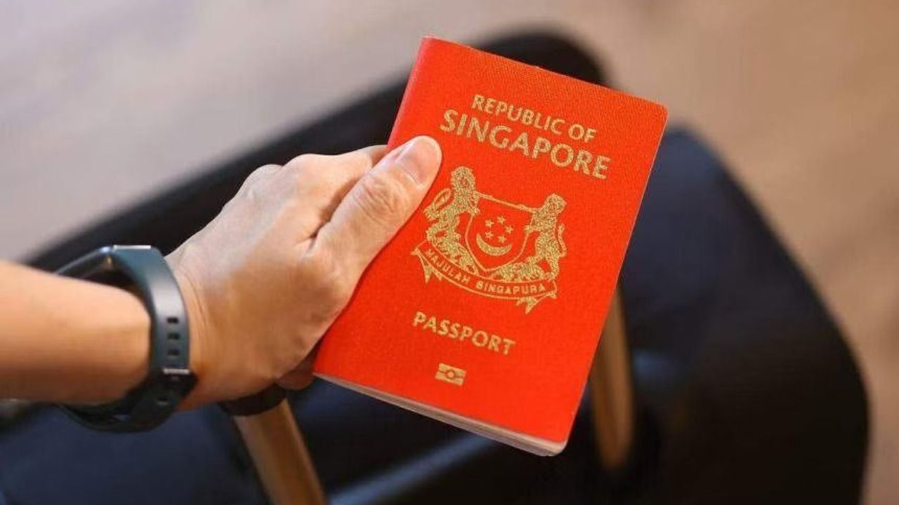 astro_gempak_psport_singapura.jpg