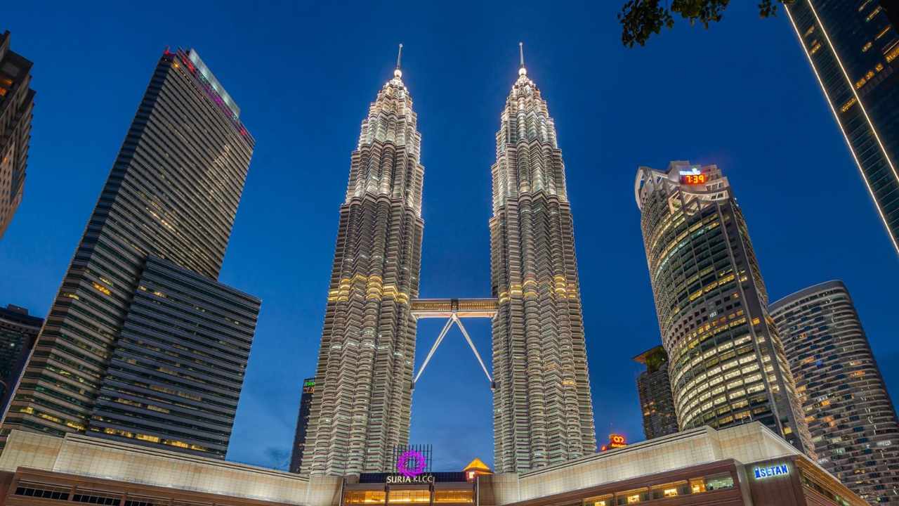 astrogempak_budaya-work-life-balance-malaysia-berada-di-tangga-kedua-terburuk-dunia.jpg