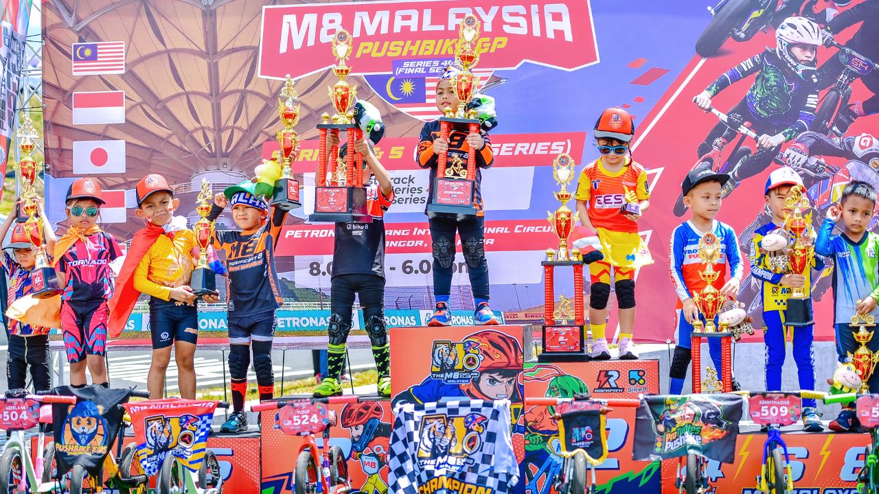 astro_gempak_pushbike-(4).jpg