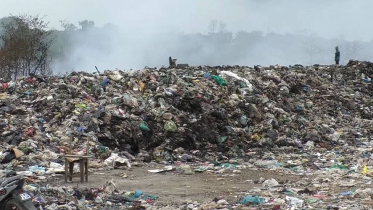 astro_gempak_sampah_kelantan.jpg