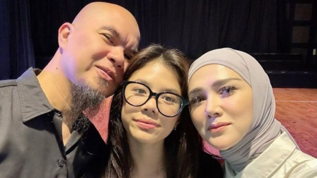 astro_gempak_ahmad_dhani_anak.jpg
