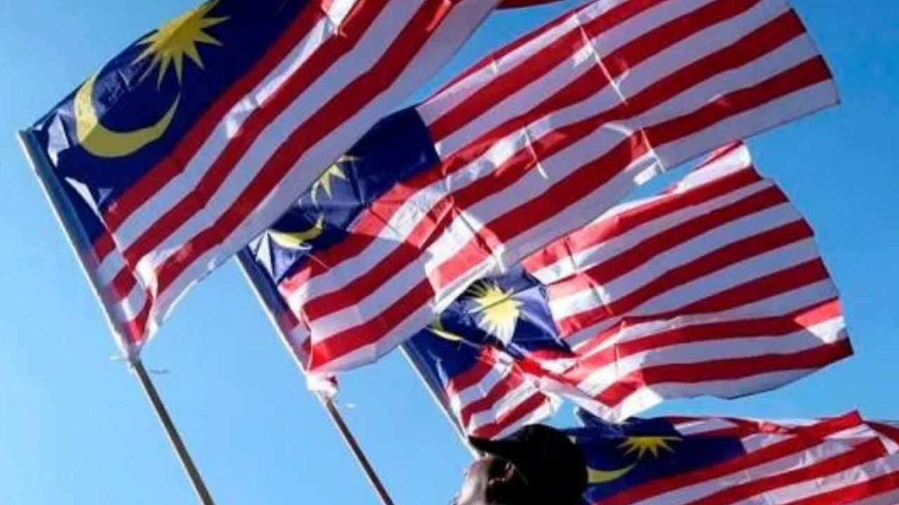 astrogempak_bendera.jpg