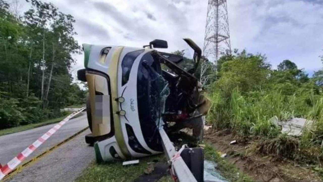 astro_gempak_kemalangan-bas-upsi_syarikat-bas-nafi-guna-khidmat-pemandu-lori.jpg