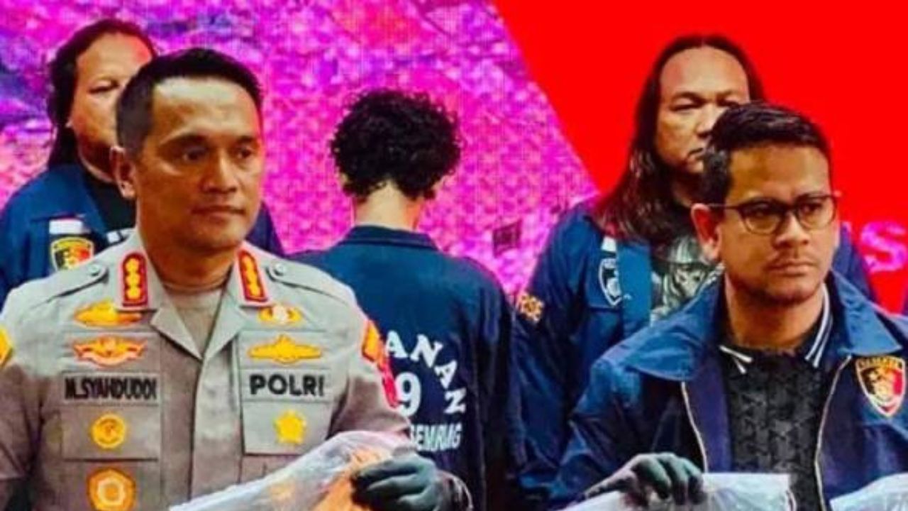 astrogempak_anak_bunuh_ibu_sakit_hati.jpg